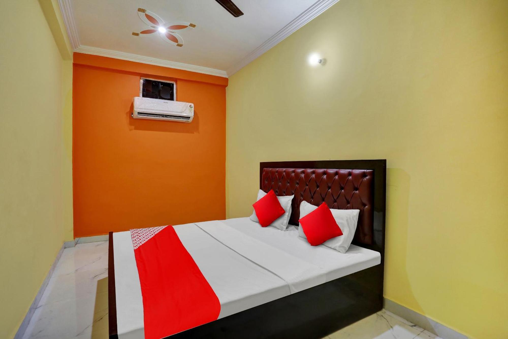 Hotel O Amantran Kanpur Bagian luar foto